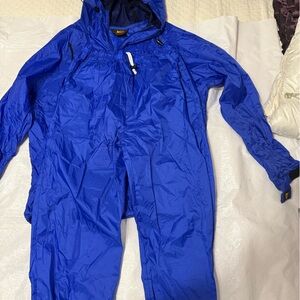 REI Men's Vibrant Blue Performance Jacket